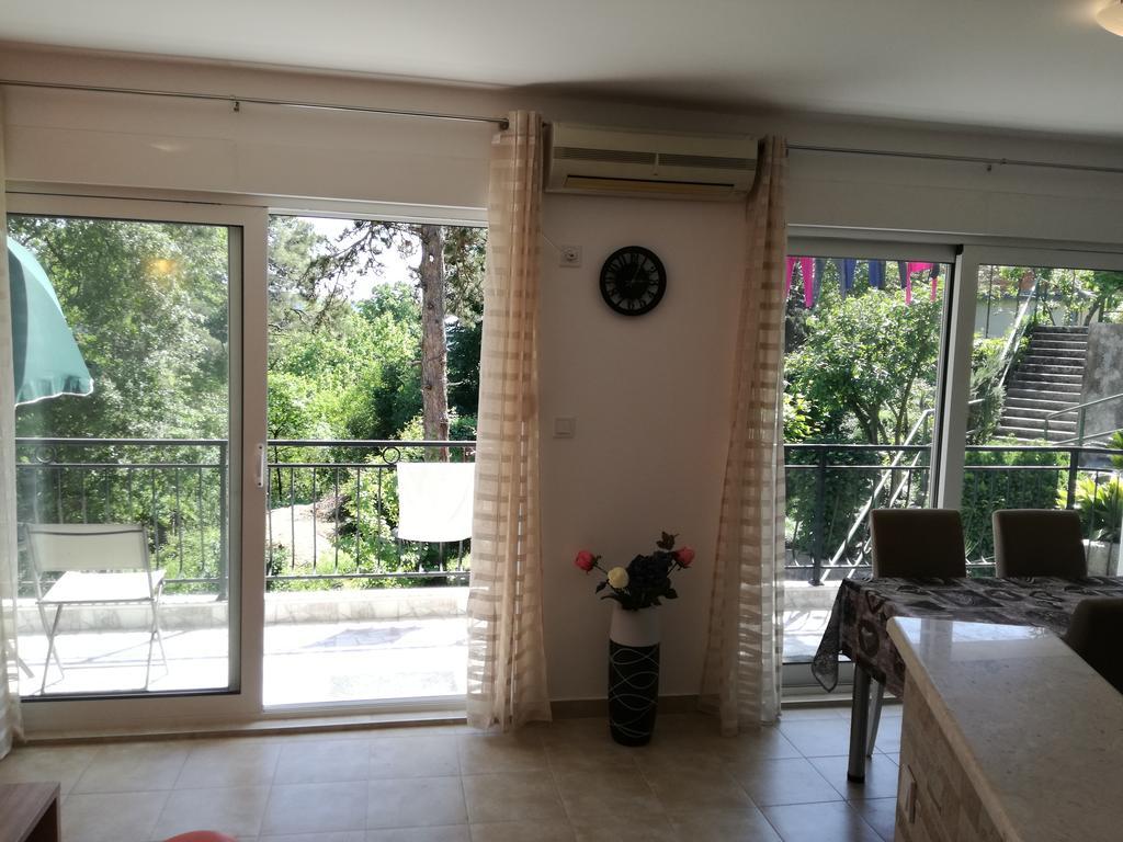 Apartman Zorica Lägenhet Herceg Novi Exteriör bild