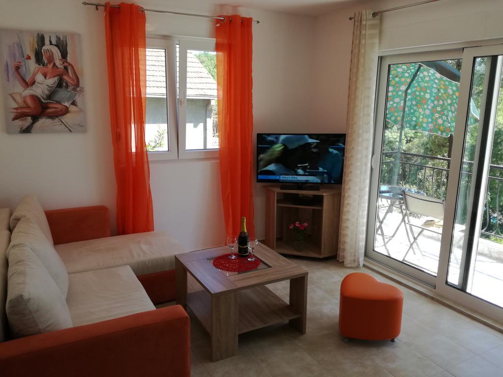 Apartman Zorica Lägenhet Herceg Novi Exteriör bild