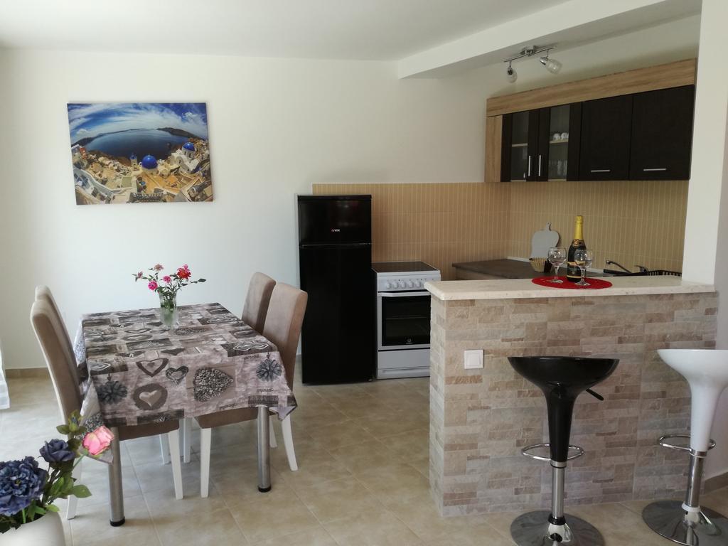 Apartman Zorica Lägenhet Herceg Novi Exteriör bild